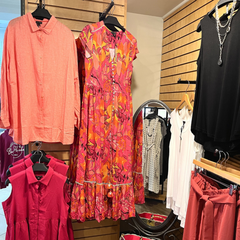 SUMMER FASHION AT THE BOUTIQUE IN BLUE HARBOR RESORT